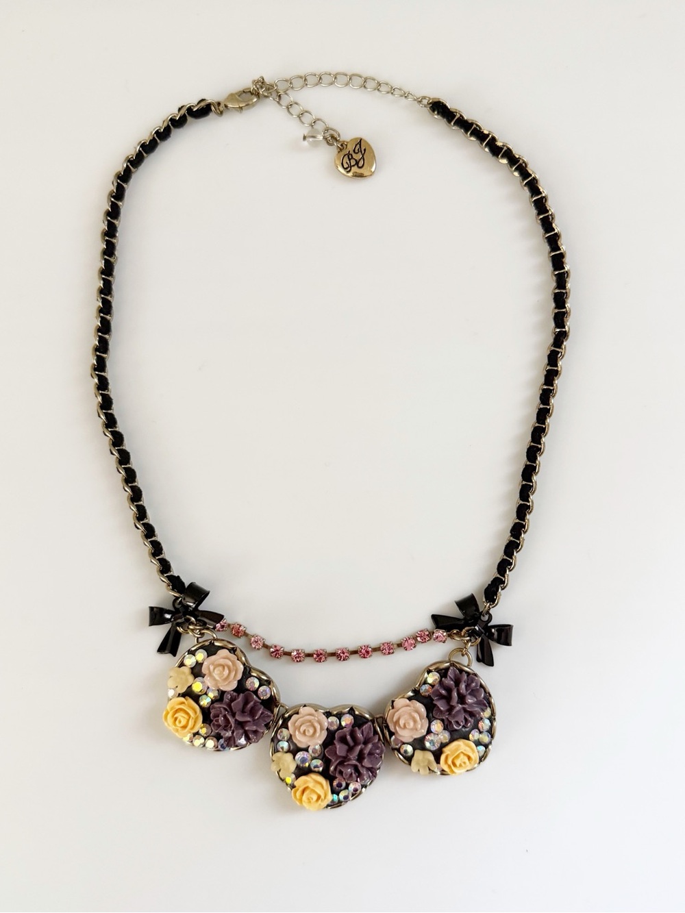 Betsey Johnson Vintage Hearts Floral Bows
Statement Necklace